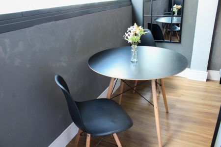 Apartamento para alugar com 30m², 1 quarto e sem vaga Apartamento para alugar com 30m², 1 quarto e sem vagaSala de Jantar