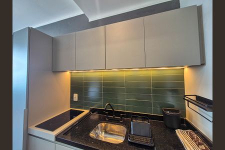 Apartamento para alugar com 30m², 1 quarto e sem vaga Apartamento para alugar com 30m², 1 quarto e sem vagaCozinha - Armários