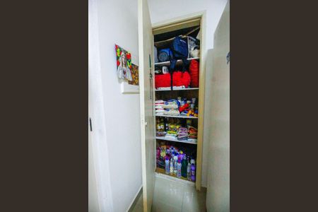 Casa para alugar com 90m², 2 quartos e 2 vagasDespensa