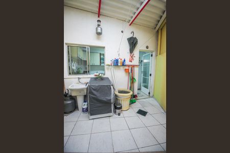 Casa para alugar com 90m², 2 quartos e 2 vagasÁrea de Serviço