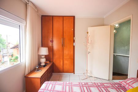 Quarto 1 de casa para alugar com 2 quartos, 90m² em Jardim Monte Alegre, Taboão da Serra