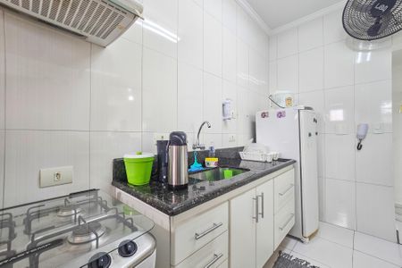 Apartamento para alugar com 75m², 2 quartos e 1 vagaÁrea de serviço 