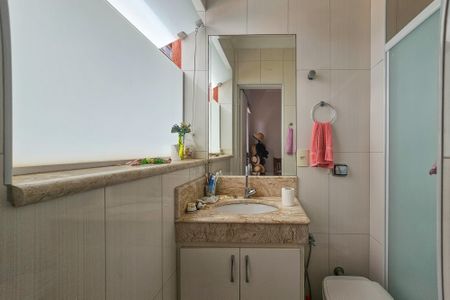 Apartamento para alugar com 75m², 2 quartos e 1 vagabanheiro da suíte 