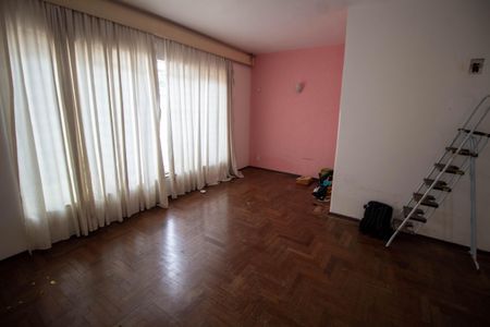 SALA de casa à venda com 3 quartos, 247m² em Vila Itapura, Campinas