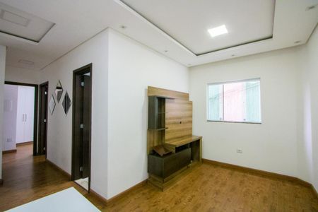 Sala de apartamento para alugar com 2 quartos, 58m² em Vila Eldizia, Santo André