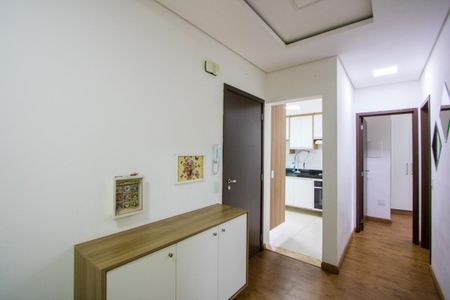 Sala de apartamento para alugar com 2 quartos, 58m² em Vila Eldizia, Santo André