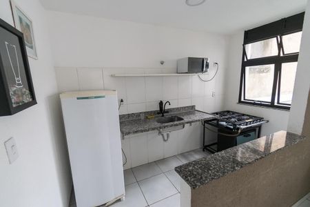 Apartamento para alugar com 45m², 2 quartos e sem vagaÁrea comum - Salão de festas