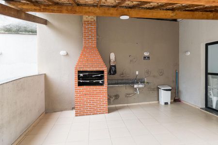 Apartamento para alugar com 45m², 2 quartos e sem vagaÁrea comum - Churrasqueira