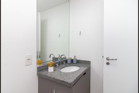 Apartamento para alugar com 75m², 2 quartos e 1 vaga Apartamento para alugar com 75m², 2 quartos e 1 vagaBanheiro 2