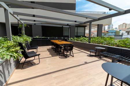 Apartamento para alugar com 75m², 2 quartos e 1 vaga Apartamento para alugar com 75m², 2 quartos e 1 vagaÁrea comum - Salão de festas