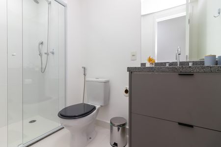 Apartamento para alugar com 75m², 2 quartos e 1 vaga Apartamento para alugar com 75m², 2 quartos e 1 vagaBanheiro 2