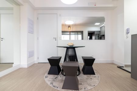 Apartamento para alugar com 75m², 2 quartos e 1 vaga Apartamento para alugar com 75m², 2 quartos e 1 vagaSala