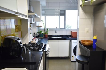 Apartamento à venda com 100m², 3 quartos e 2 vagasCozinha