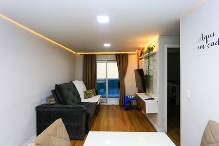 sala  de apartamento para alugar com 2 quartos, 57m² em Parque Assuncao, Taboão da Serra