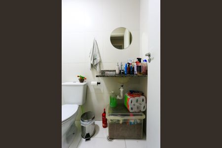Apartamento para alugar com 57m², 2 quartos e 1 vaga Apartamento para alugar com 57m², 2 quartos e 1 vagaBanheiro