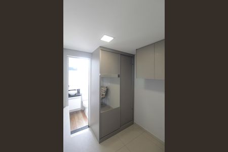 Apartamento à venda com 115m², 3 quartos e 3 vagasEscritório