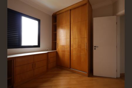 Apartamento à venda com 146m², 3 quartos e 3 vagasQuarto