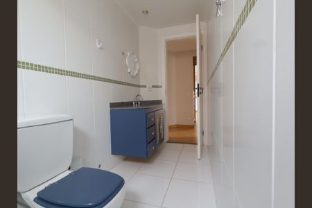 Apartamento à venda com 146m², 3 quartos e 3 vagasBanheiro