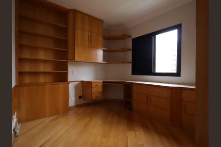Apartamento à venda com 146m², 3 quartos e 3 vagasQuarto