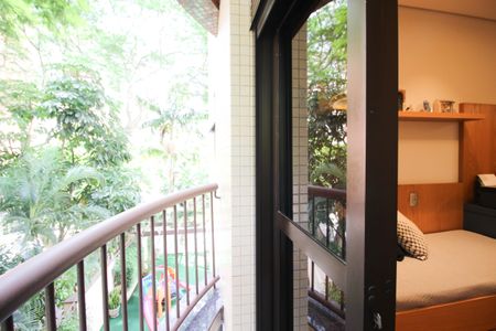 Apartamento à venda com 264m², 3 quartos e 4 vagasVaranda da Suíte 3