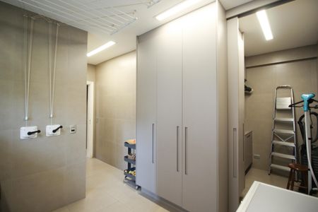 Apartamento à venda com 264m², 3 quartos e 4 vagasÁrea de Serviço