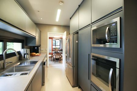 Apartamento à venda com 264m², 3 quartos e 4 vagasCozinha