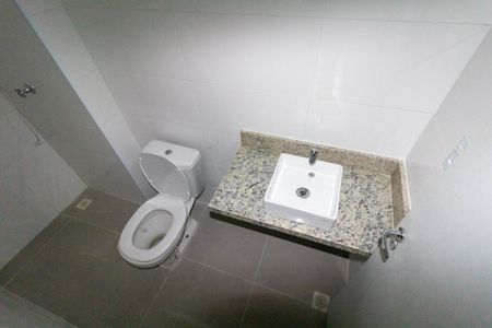Banheiro de apartamento para alugar com 1 quarto, 42m² em Vila Aricanduva, São Paulo