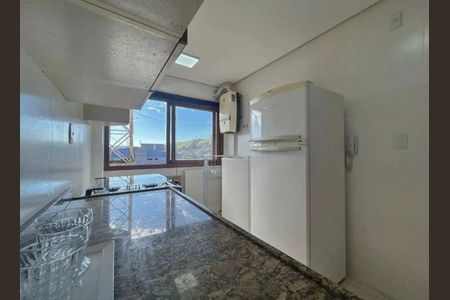 Cozinha de apartamento à venda com 1 quarto, 45m² em Santo Antônio, Porto Alegre
