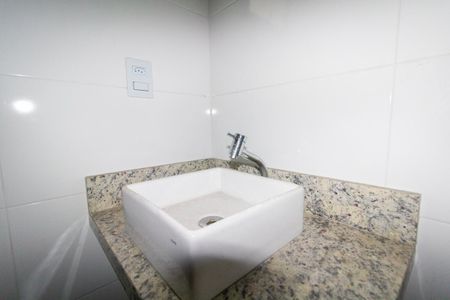 Apartamento para alugar com 42m², 1 quarto e sem vagaBanheiro