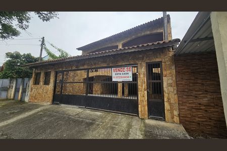 Casa para alugar com 350m², 3 quartos e 4 vagasFachada