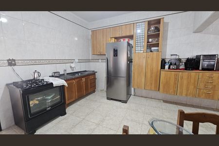Casa para alugar com 350m², 3 quartos e 4 vagasCozinha