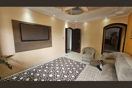 Sala de casa para alugar com 3 quartos, 350m² em Vila Real Santista, Suzano