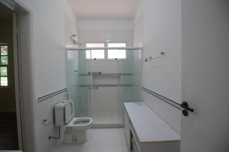 Casa de condomínio à venda com 360m², 4 quartos e 3 vagasQuarto 1 e 2 - Suíte