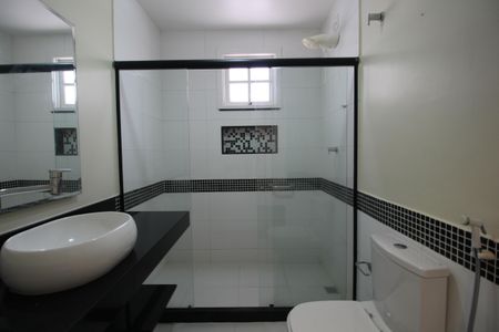 Casa de condomínio à venda com 360m², 4 quartos e 3 vagasQuarto 4 - Suíte