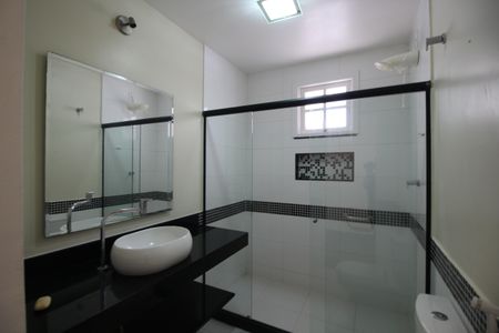 Casa de condomínio à venda com 360m², 4 quartos e 3 vagasQuarto 4 - Suíte