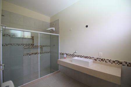 Casa de condomínio à venda com 360m², 4 quartos e 3 vagasQuarto 3 - Suíte