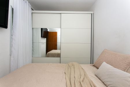 Apartamento à venda com 42m², 2 quartos e 1 vagaQuarto 1