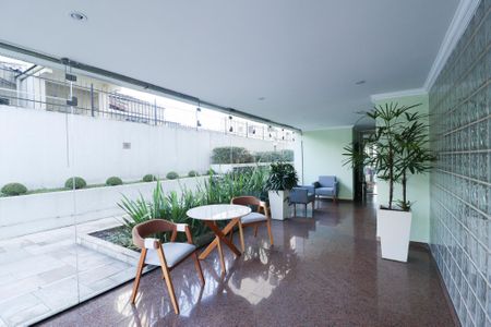 Apartamento à venda com 69m², 2 quartos e 1 vagaHall