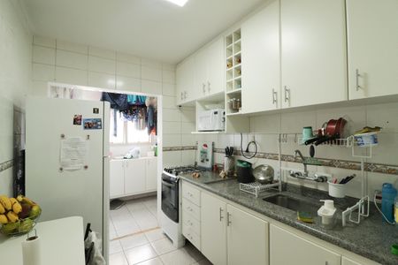 Apartamento à venda com 69m², 2 quartos e 1 vagaCozinha e Área de Serviço
