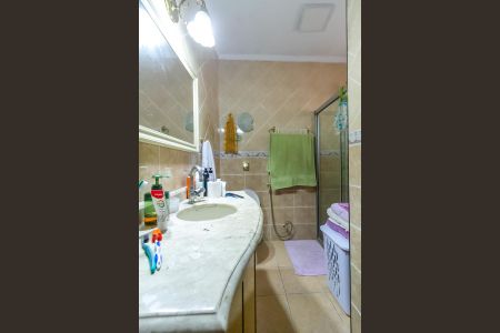 Casa à venda com 146m², 3 quartos e 1 vagaBanheiro