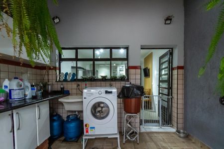 Casa à venda com 146m², 3 quartos e 1 vagaÁrea de Serviço