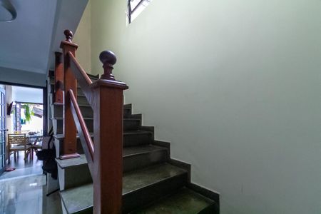 Casa à venda com 146m², 3 quartos e 1 vagaEscada