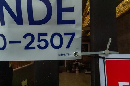 Casa à venda com 146m², 3 quartos e 1 vagaPlaca MBHL-799