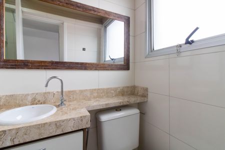Apartamento à venda com 58m², 2 quartos e 1 vaga Apartamento à venda com 58m², 2 quartos e 1 vagaSuíte