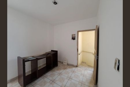 Sala de casa para alugar com 2 quartos, 75m² em Novo Osasco, Osasco