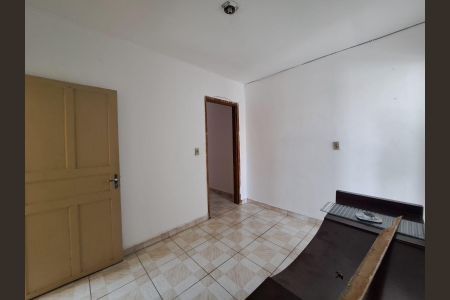 Sala de casa para alugar com 2 quartos, 75m² em Novo Osasco, Osasco