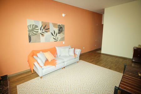 Casa para alugar com 119m², 1 quarto e 1 vagaSala