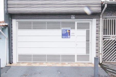 Casa para alugar com 119m², 1 quarto e 1 vagaPlaca instalada em 03/02/2026 com o código YZUS-1191