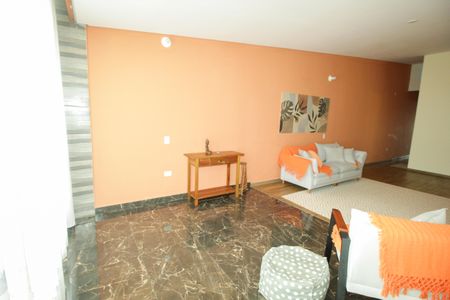 Casa para alugar com 119m², 1 quarto e 1 vagaSala