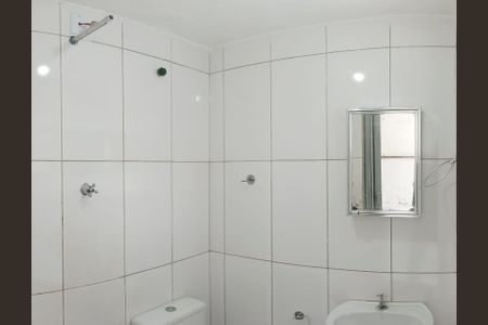 Casa para alugar com 56m², 2 quartos e sem vagaBanheiro